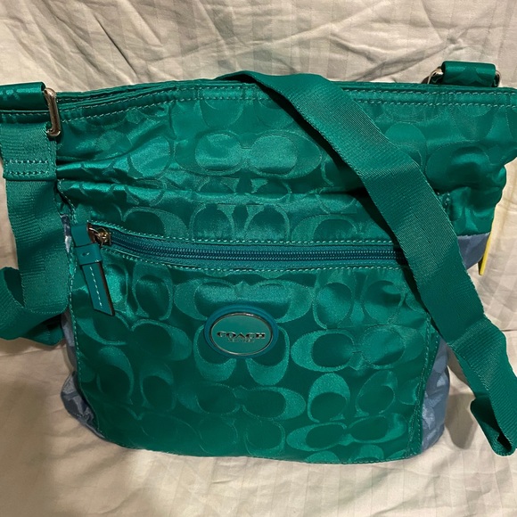 Coach - Picture 1 of 10